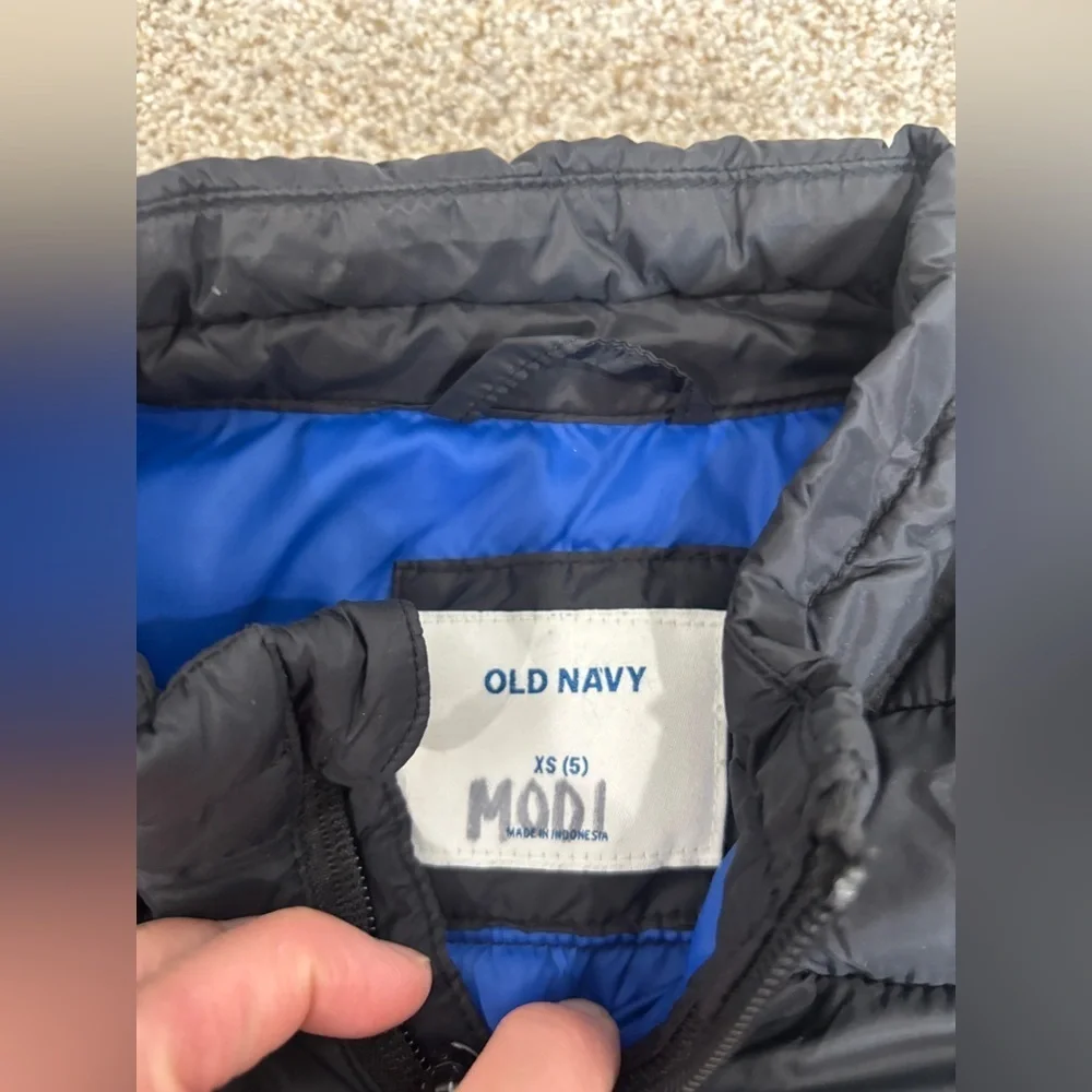 Old Navy XS boy’s 5 light puffer coat navy blue warm cozy